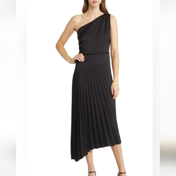black formal dresses long Juliet 2417 Fitted Evening Prom Dress for $219.99 Size:UK 10 (In-Rental) devil-in-a-blue-dress-opening-title-sequence – johnrieber 09.01.2026